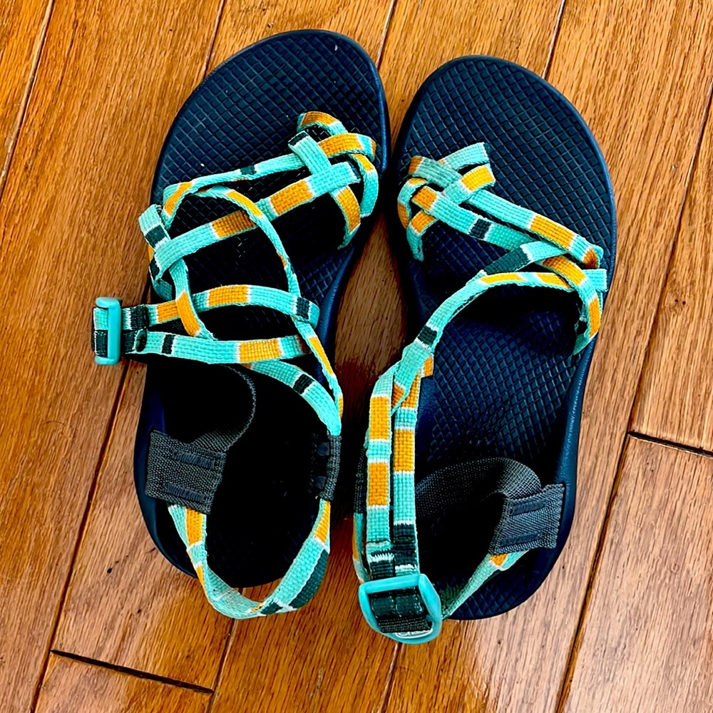Chaco women’s sandals: gorgeous light teal, teal, amber color combo!